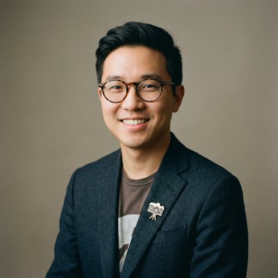 小蓝视频动漫导演陈逸飞